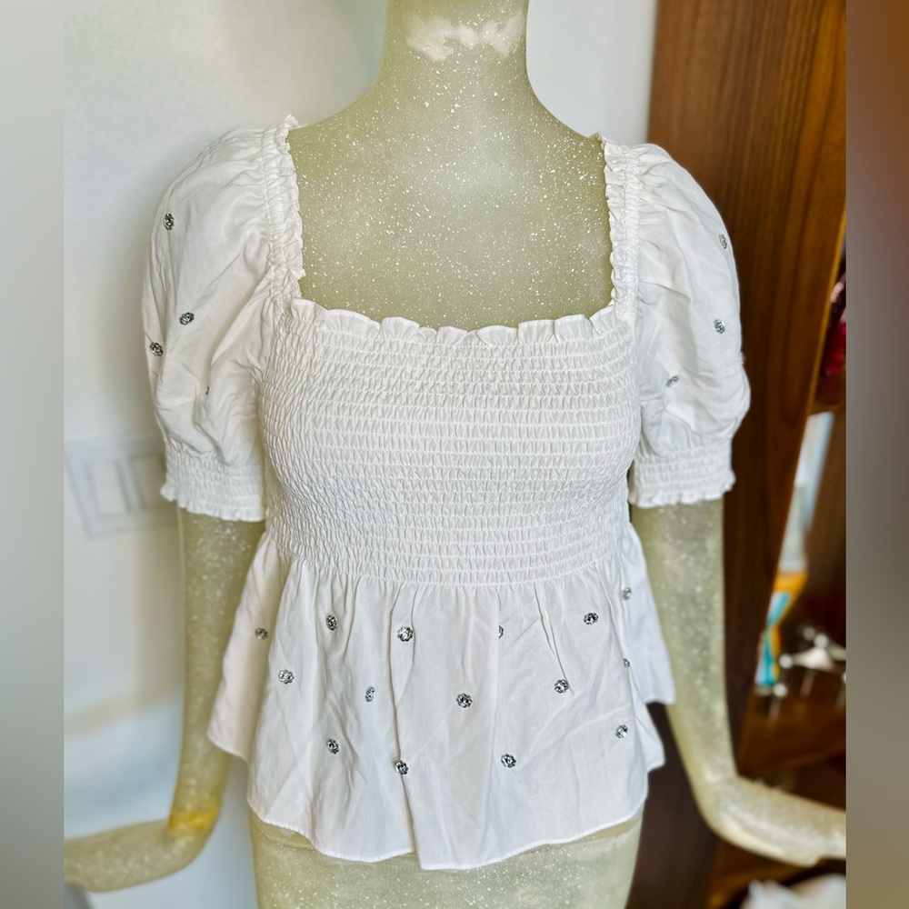 Hill House White Square Neck Puff Sleeve Embellished Top. Size Medium - Picture 2 of 11